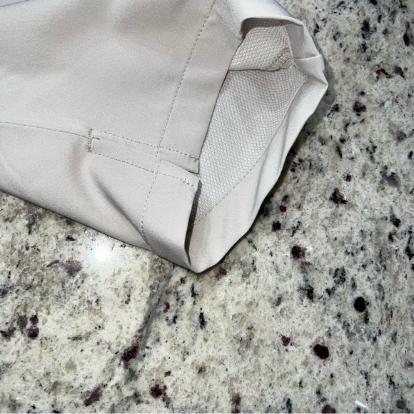 Calvin Klein performance ankle pant light beige/cream color size xl - Picture 2 of 10